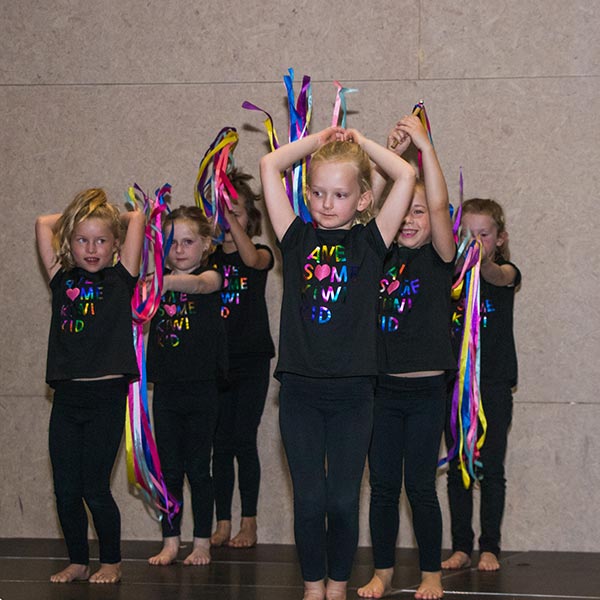 Jitterbugs Dance Classes for girls aged 5-7 years